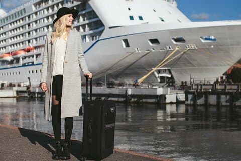 Le Havre Port to Paris Transfer for Disembarking Cruise Ships