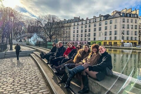 Discover the iconic Canal Saint Martin in Paris!