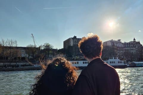 Seine River Cruise and Dinner at Traditional Parisian Restaurant