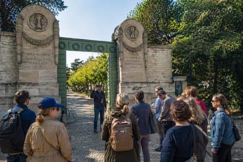 Paris Père Lachaise Cemetery Guided Walking Tour