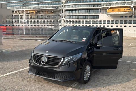 Premium Electric Van Excursions Marseille and Cassis