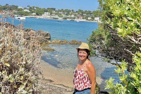 Antibes Tasting Tour with a Local Guide