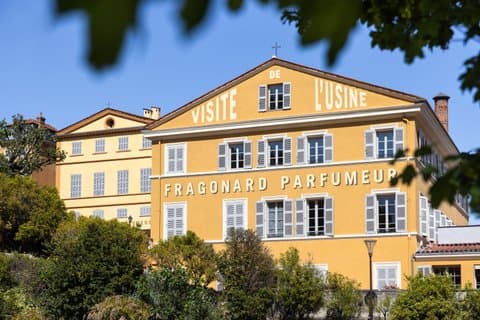 Countryside Tour and Wine Tasting