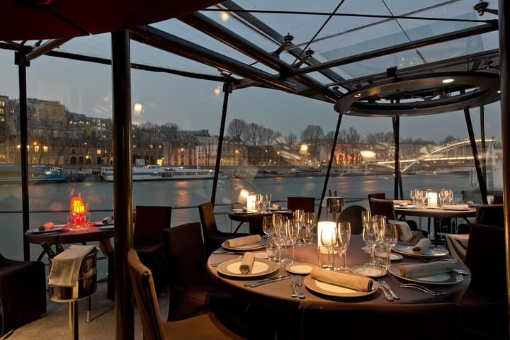 Bateaux Parisiens Seine River Dinner Cruise
