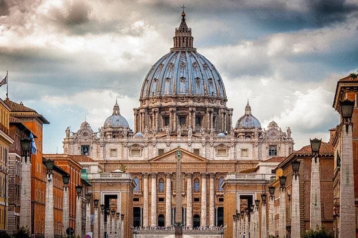 Witness the beauty of the Vatican City