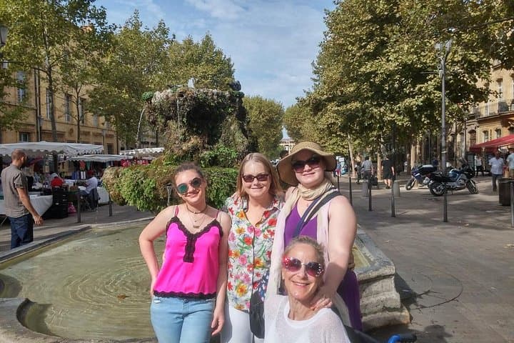 4 Hour Tour Aix-en-Provence Highlights