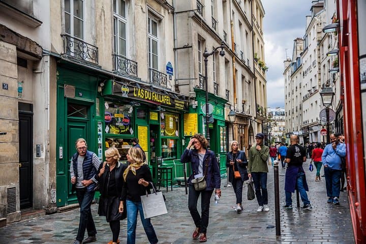 Explore Le Marais like a local - Private walking tour