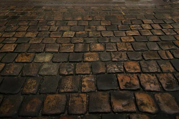 Marais pavement