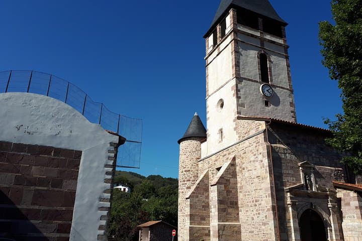 Saint Jean Pied de Port / Baigorry: On the pilgrims' route