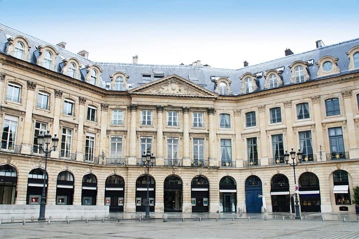Paris City Tour by Coach with Sightseeing Seine River Cruise