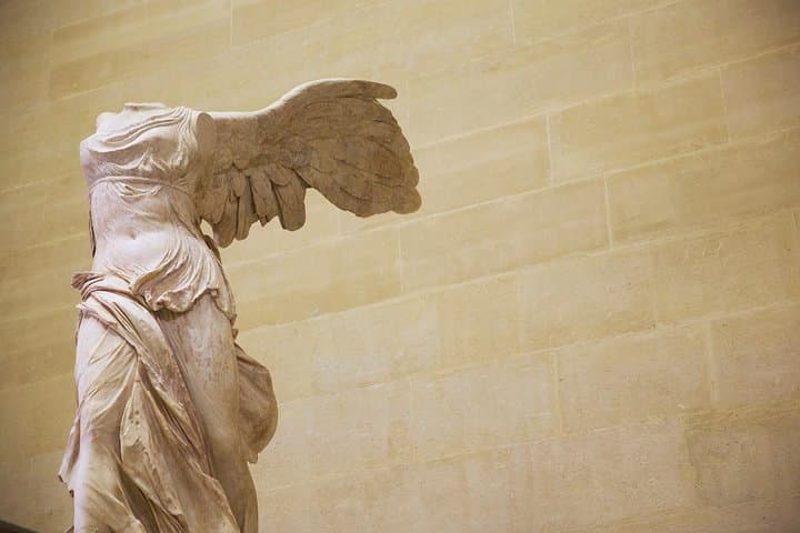 Louvre Museum - Highlights Tour with Mona Lisa