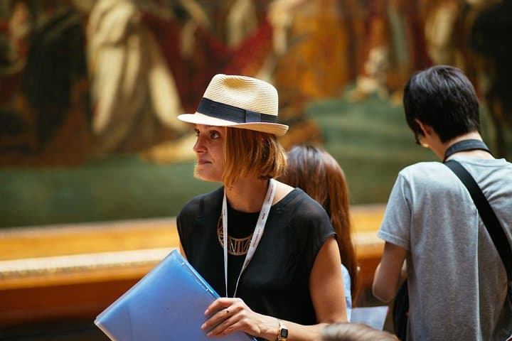 Louvre Museum Guided Tour