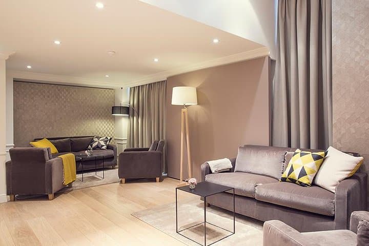 The Lounge