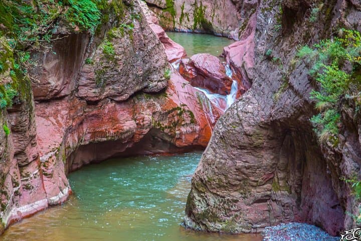 Fabulous Red Canyon and Entrevaux Private Full day Tour