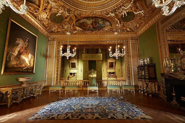 PARIS Excursion ==>CHATEAUX VERSAILLES and VAUX LE VICOMTE in Van