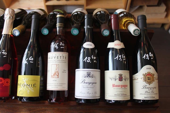 Paris Private Wine Tasting and Walk