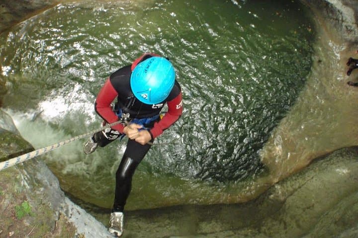 Canyoning discovery 3h in Aix les bains / Chambéry: Ternèze