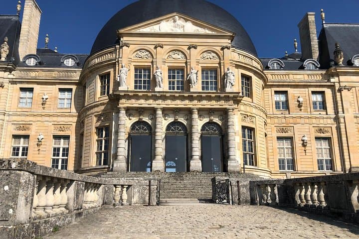 VAUX-LE-VICOMTE- private day-trip (pickup and dropoff at/to your hotel in Paris)