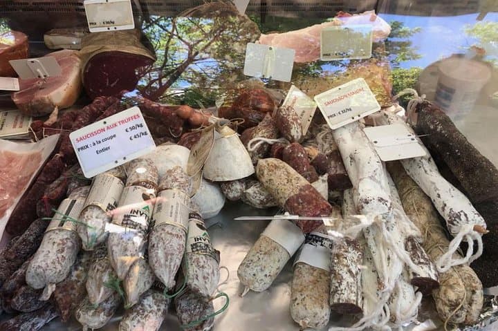Organic Market Tasting & History Tour by the Eiffel Tower