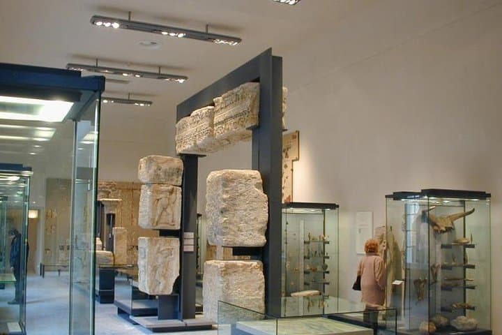 Treasures of Latino Quarter & Marais