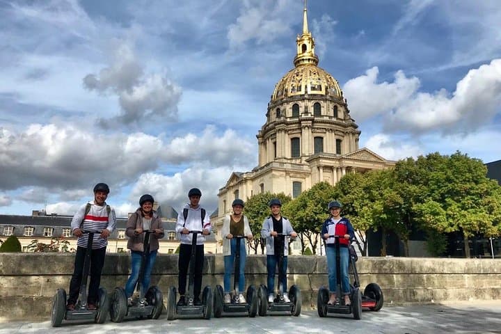 Paris City Sightseeing Half Day Guided Segway Tour with a Local Guide