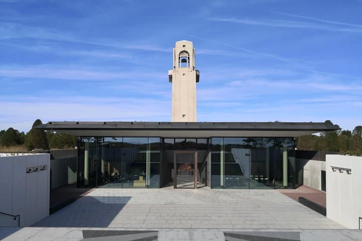 Sir John Monash Centre in Fouilloy, Somme