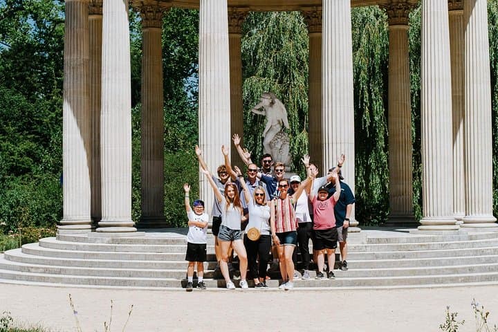 Old statues!