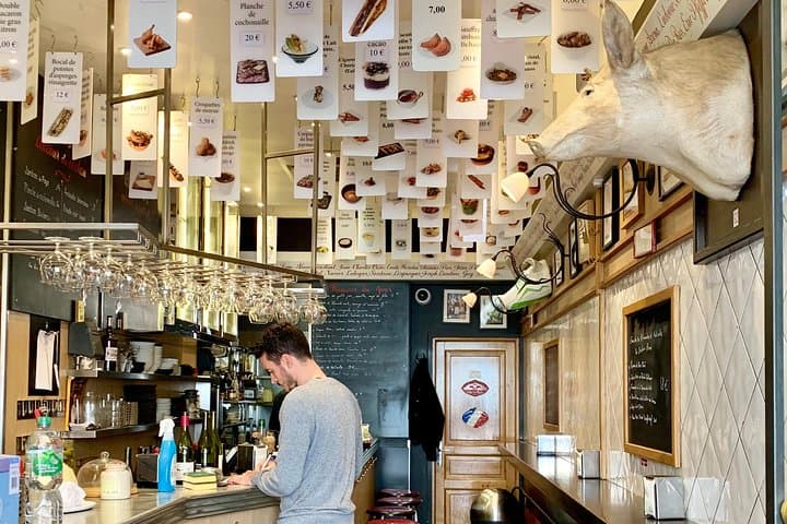Excellent bar for wine and finger food