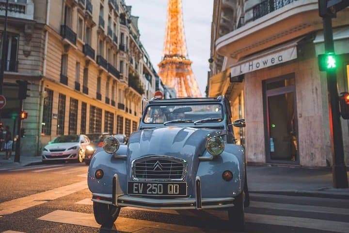 2CV and Eiffel Tower