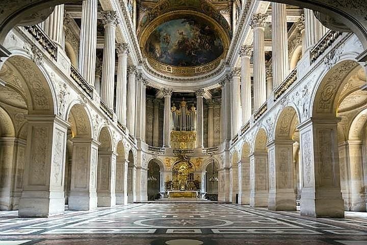 Versailles Palace and Park Private Guided Day Tour from Paris