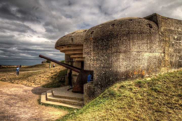 Normandy Beaches Private Tour from Paris with Hotel Pick Up