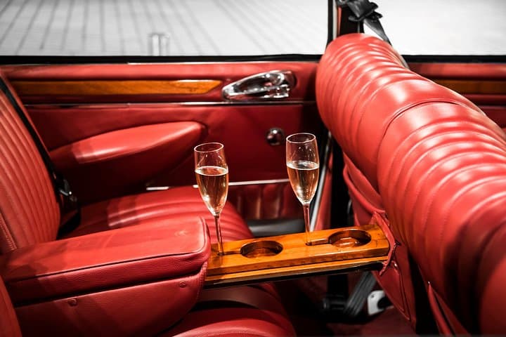 Champagne available as on option