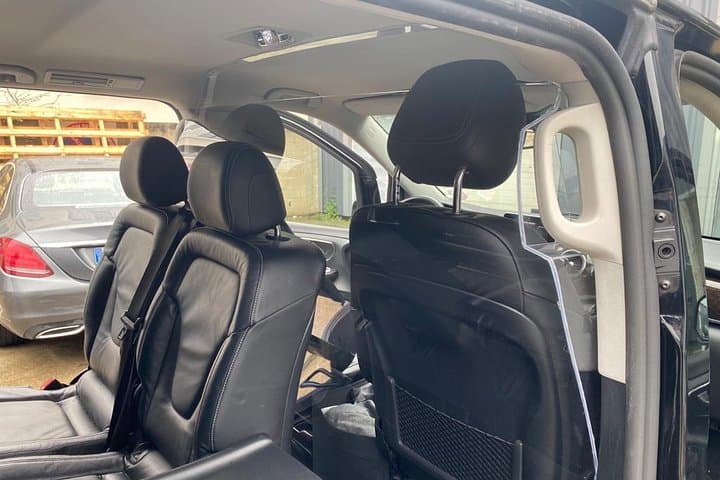 a polycarbonate hermetic partition MiniVan