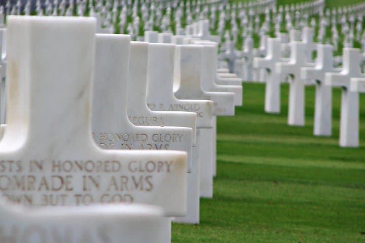 Headstones in Normandy, France. - Link Paris
