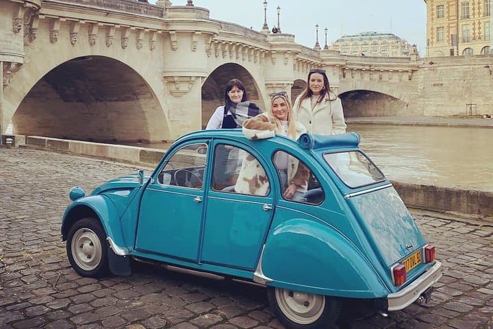 Under the Pont Neuf, Quais de Paris