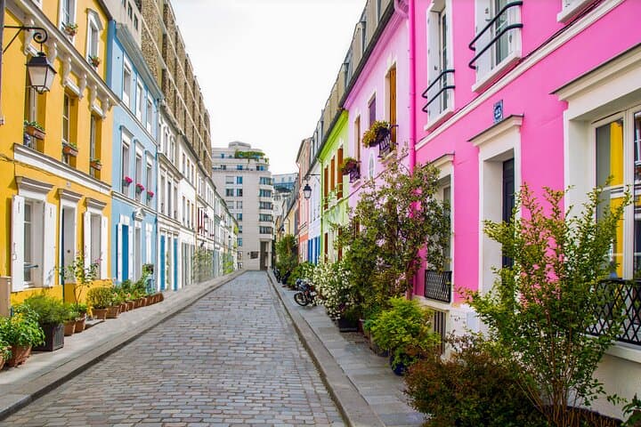 Paris for Kids & Toddlers Private Tour with a local