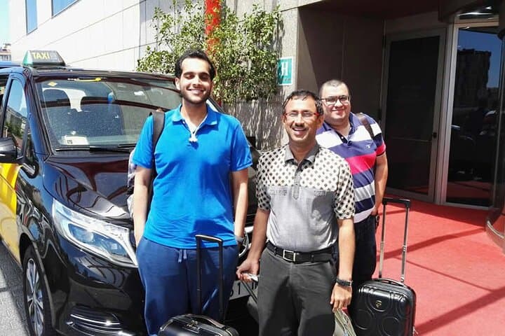 Lyon Private Transfer from Lyon city centre to Lyon (LYS) Airport