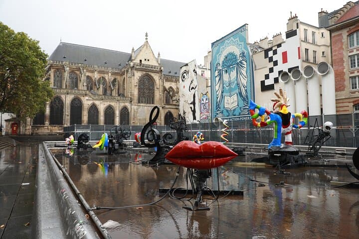 Stravinsky Fountain, the integral aspect of the Pompidou centre