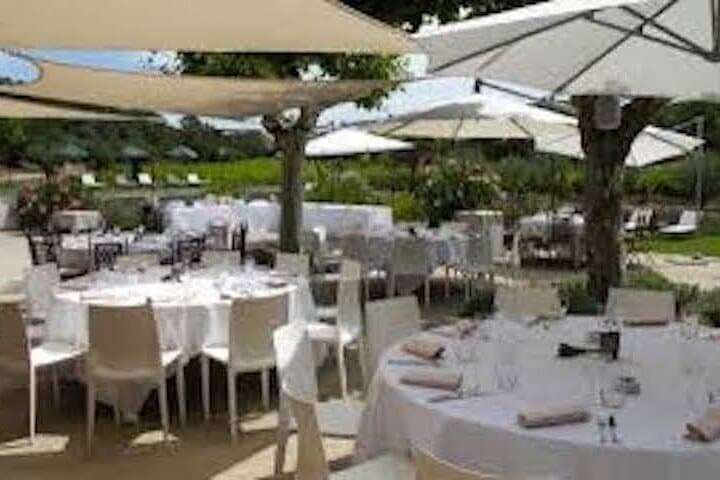 Clos des Roses Wine Tasting and Lunch