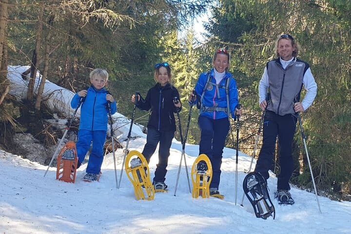 Private Snowshoe Hike in Courchevel