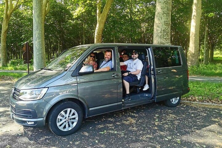 Your Minivan transportation: Volkswagen Caravelle 2.0 TDI 150 BMT Longue DSG7
