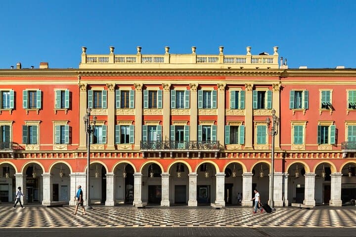 Private guided tour of Nice