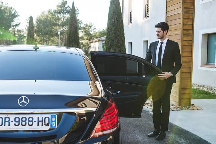 Your Private Chauffeur from Aix-en-Provence