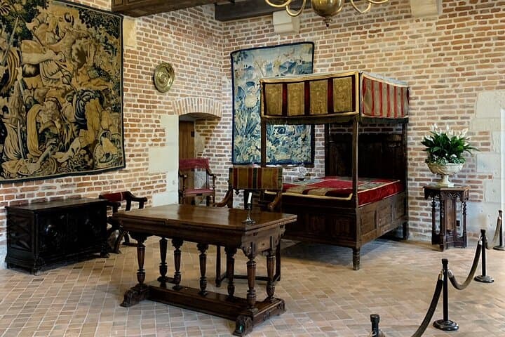 Loire Valley Tour: Leonardo da Vinci Home & Amboise Castle