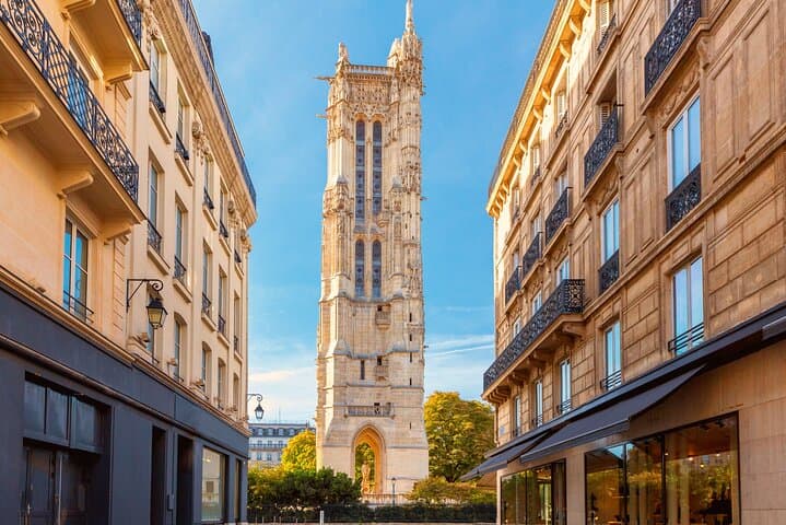 Paris Le Marais Self Guided Walking Tour & Scavenger Hunt