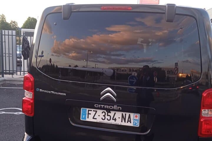 Reims to Paris Private Transfer