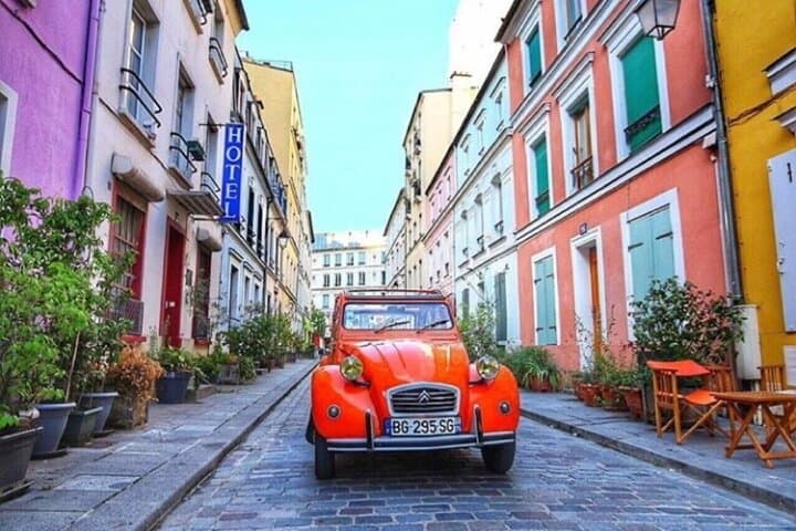 Vintage 2CV Adventure: 3-Hour Paris Secrets Tour