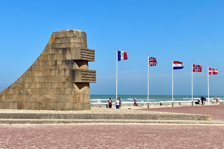 Private Normandy D-Day trip to Top 5 Sights from Caen or Bayeux