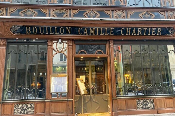 Discover Paris in one day with a private and friendly local guide