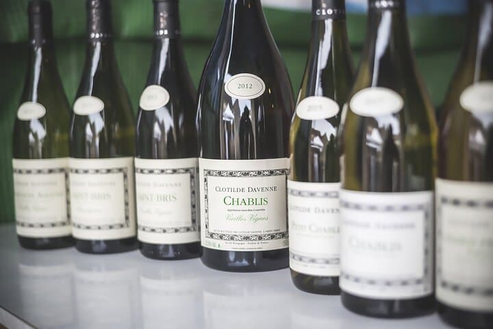 Visit and Chablis wine tasting at Domaine Clotilde Davenne in English
